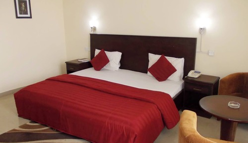 Deluxe Room, City View