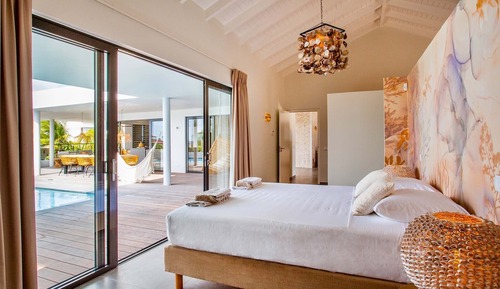 Superior Villa, Pool View