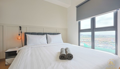 Deluxe Triple Room, Balcony, City View