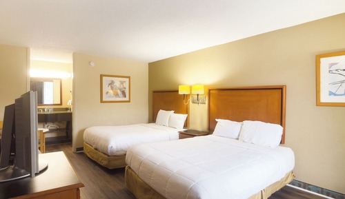 Room, 2 Queen Beds