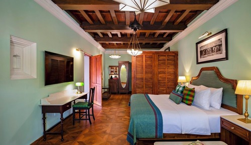 Luxury Double Room, Courtyard View
