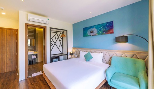 Deluxe Double Room, City View