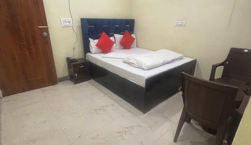 Basic Double Room