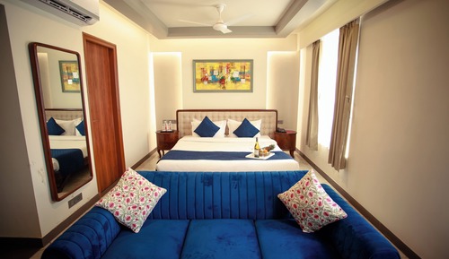 Deluxe Studio, City View