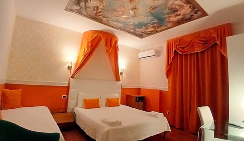 Classic Triple Room