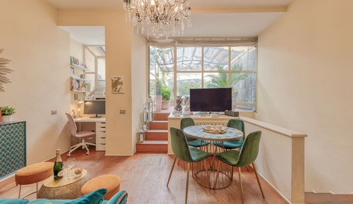 Superior Apartment