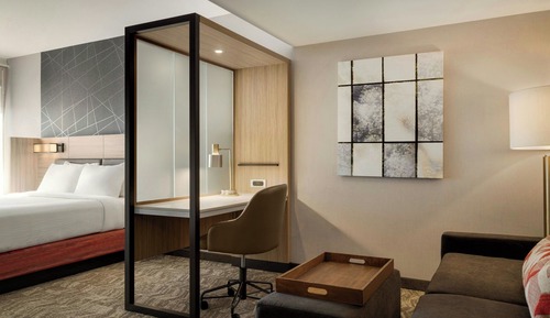 Basic Single Room, 1 King Bed