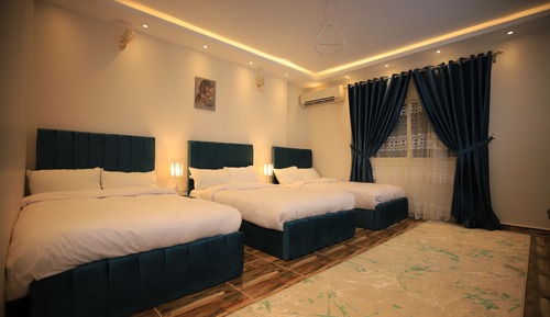 Comfort Triple Room