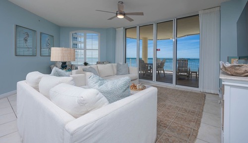 Condo, 3 Bedrooms