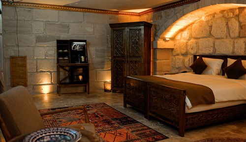 Exclusive Studio Suite