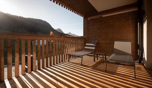 Double Room, 1 King Bed, Mountain View