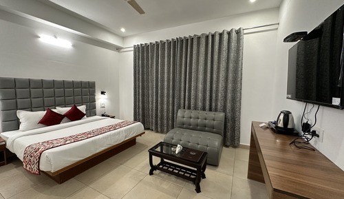 Luxury Room