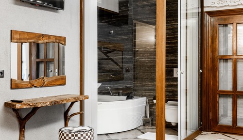 Luxury Suite