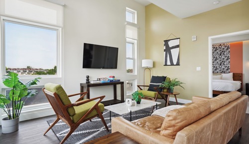 Condo, Multiple Beds, Kitchen, City View (Unit 504)