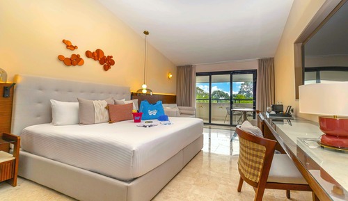 Family Selection Junior Suite Garden View