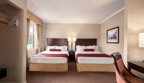 Room, 2 Queen Beds, Non Smoking