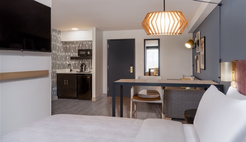 Studio Suite, 1 King Bed