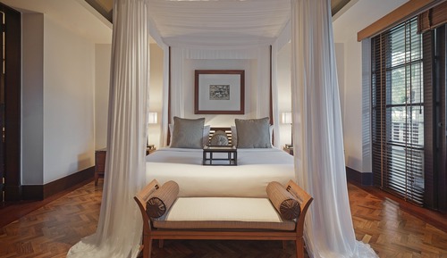 One Bedroom Deluxe Suite