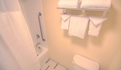 Room, 1 King Bed (Mobility/Hearing Accessible, Tub)
