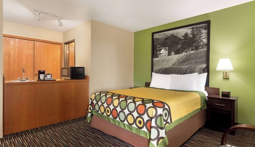 Business Room, 1 Queen Bed, Non Smoking