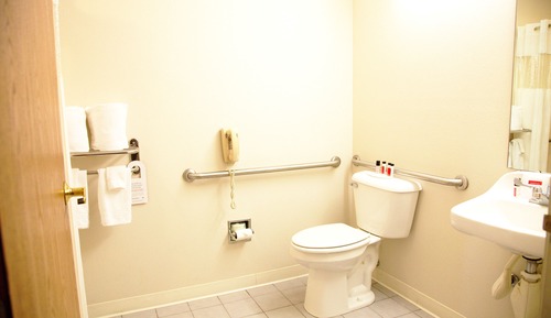 Room, 2 Queen Beds, Accessible, Non Smoking (Mobility)