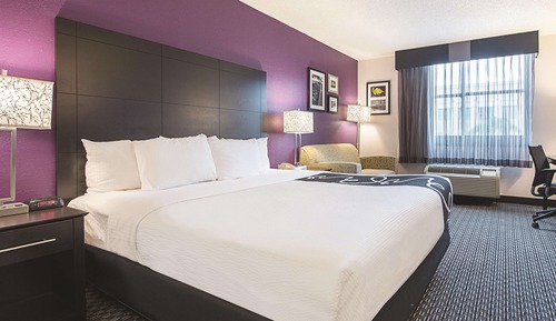 Executive Room, 1 King Bed, Non Smoking