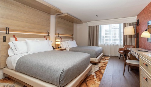 Deluxe Room, 2 Queen Beds, Accessible