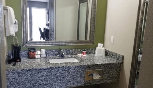 Suite, Multiple Beds, Smoking (Two-Bedroom)
