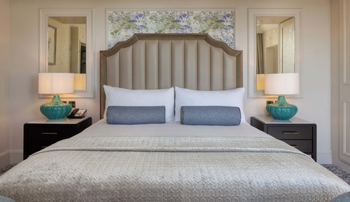 Suite, 1 King Bed, Terrace (Castle)