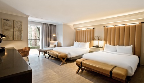 Room, 2 Queen Beds, Accessible (Roll-In Shower)