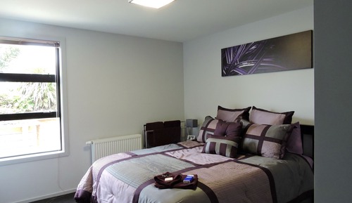 Standard Queen Room (Room 3)