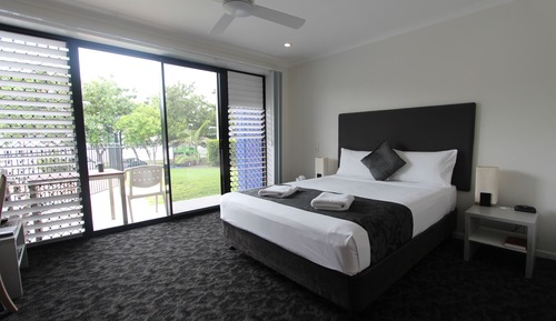 Premium Studio, Non Smoking, Kitchenette (Premium Ocean View)