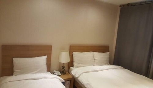 [Breakfast for 2] Deluxe Twin Room - Residence Type