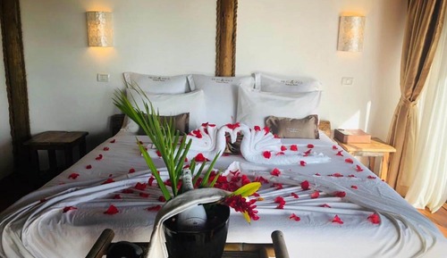 Jungle Villa with private 24 hours butler