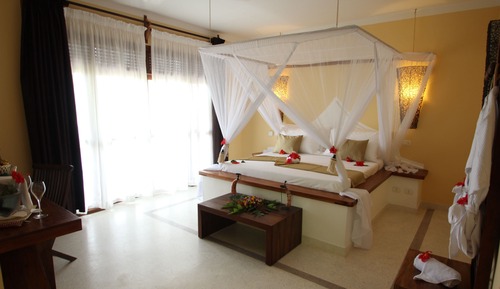 Luxury Suite