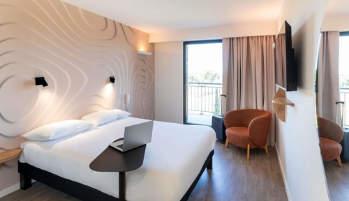 Standard Room, 1 Double Bed