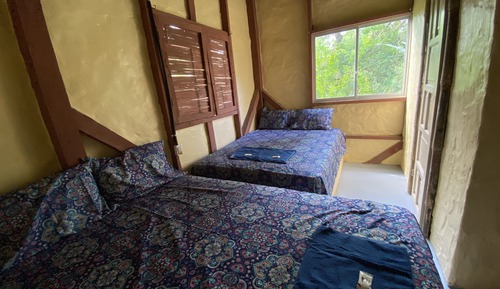 Economy Triple Room
