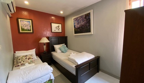 Family connecting room with balcony