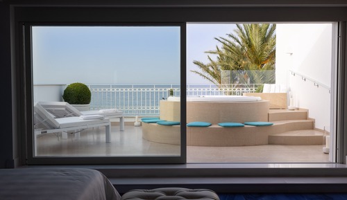 Suite, 1 King Bed, Sea View, Sea Facing