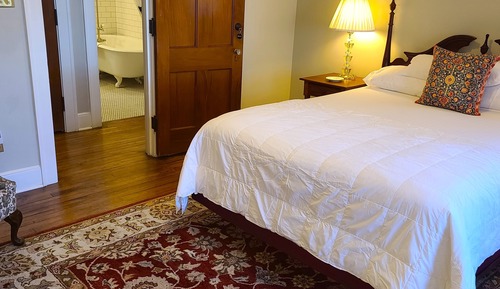 Standard Room, Hill View