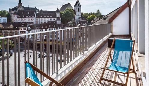 Room, 1 King Bed, Balcony