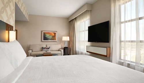 Premium Studio Suite, 1 King Bed