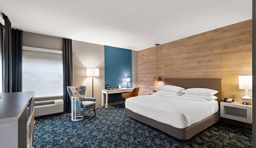 Traditional Room, 1 King Bed