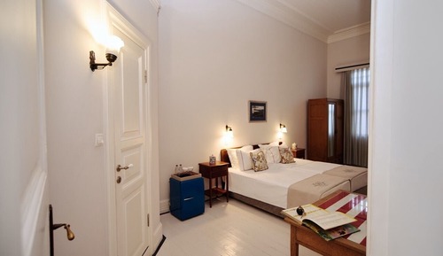 Standard Room, Garden View
