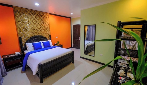 Elite Room