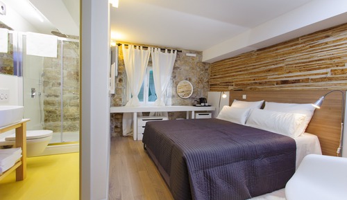 Delux Double Room 3, City view