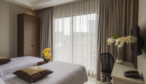 Deluxe Twin Room