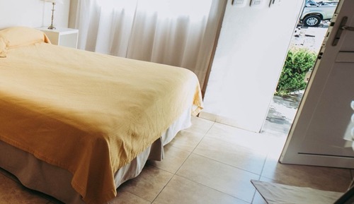 Double Room, 1 Queen Bed