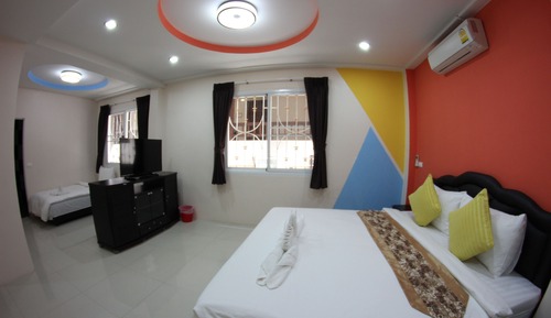 Deluxe Double Room With Sofa Bed