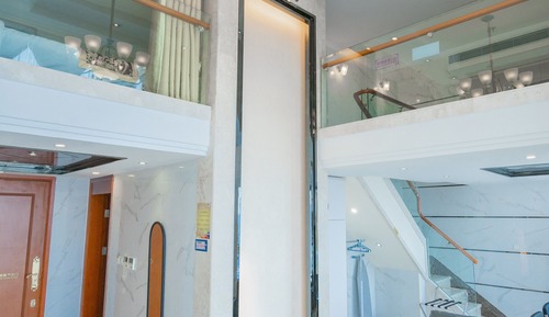 Duplex Deluxe Two-bedroom Suite
